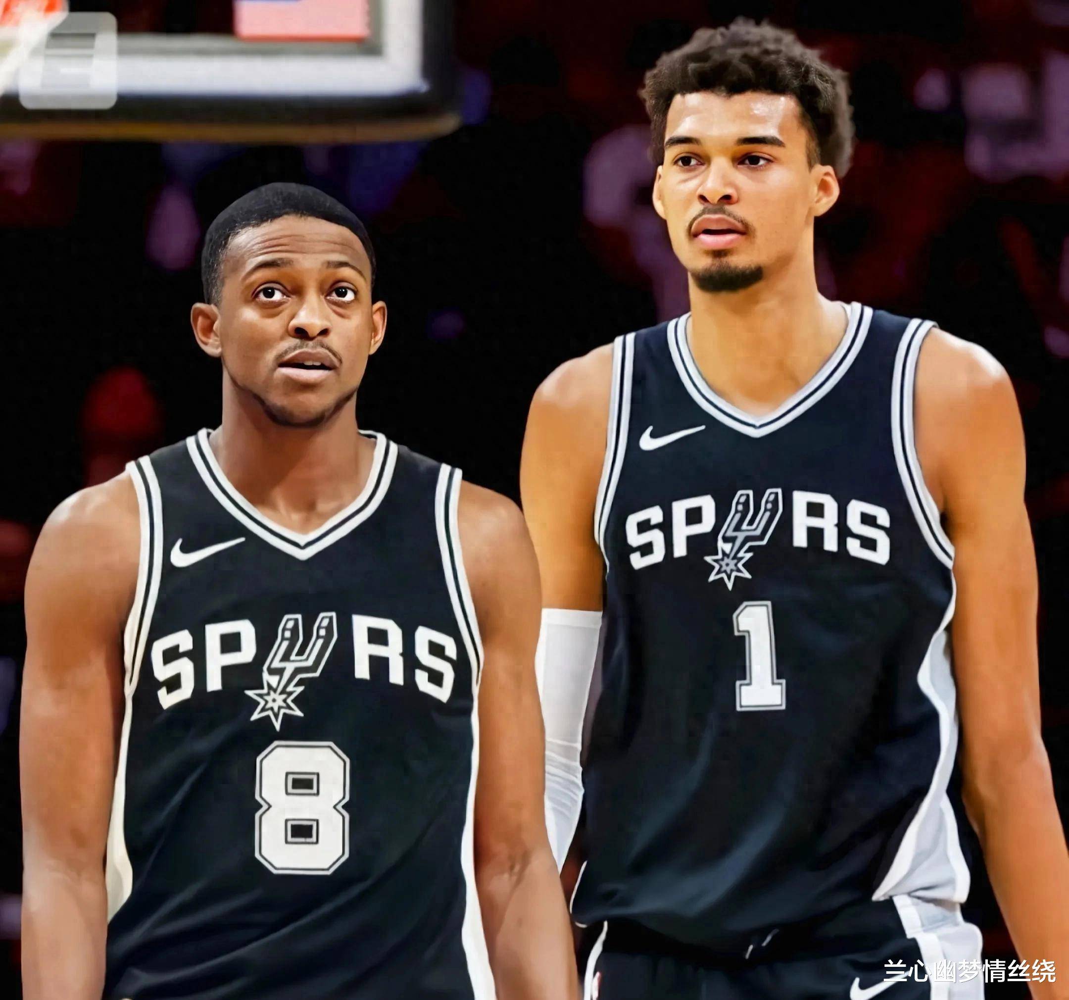 包含训练课后亚特兰大老鹰备战欧联;强势反弹细节流出;球迷炸锅;阵容厚度经受考验的词条-开云全站