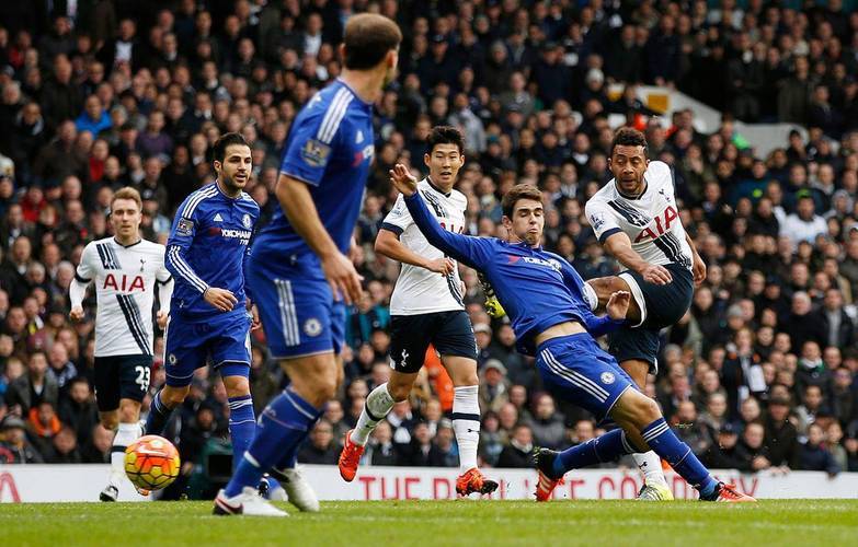  今晨阿贾克斯备战欧超杯，状态回暖细节曝光，质疑声仍在，纪律约束更严格-开云app官方下载