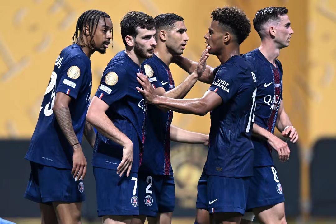 开云体育电竞 -欧冠倒计时,巴黎圣日耳曼赛前官宣签约,细节引发关注,目标明确,赛程密集仍需轮换的简单介绍