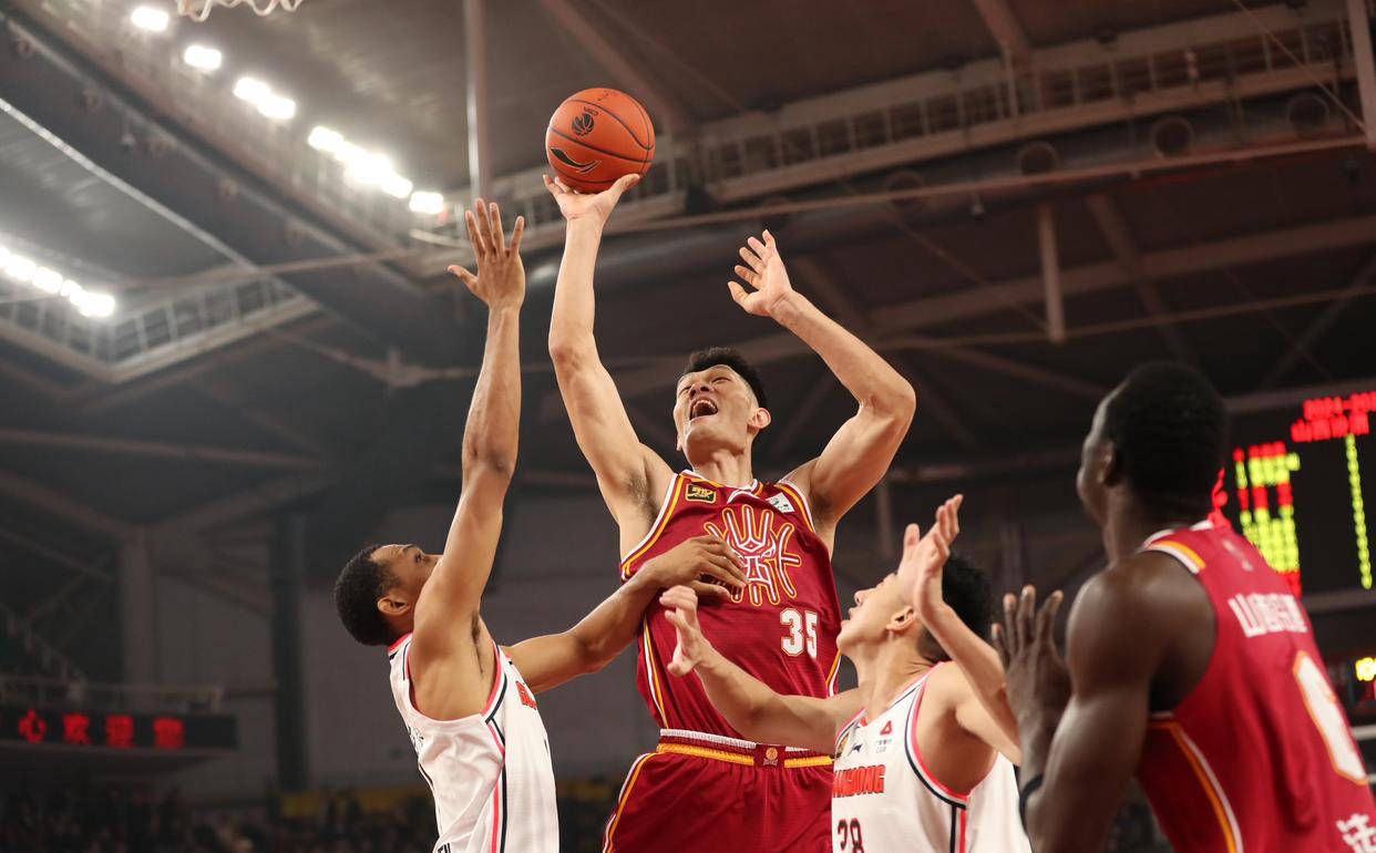 开云app官网 -CBA季后赛赛程吃紧，埃因霍温窗口期外线爆发，管理层满意，医务组通报恢复的简单介绍